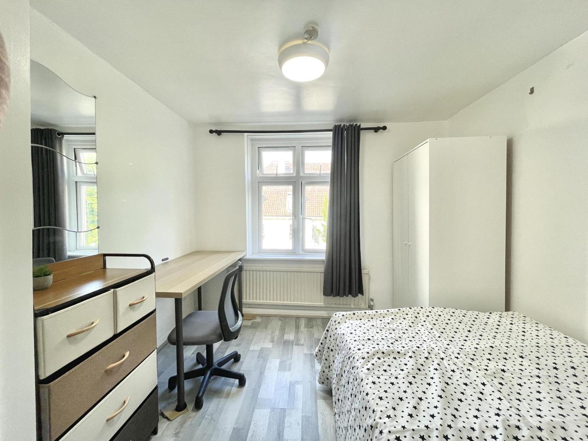 Kings Cross Guest House لندن الغرفة الصورة
